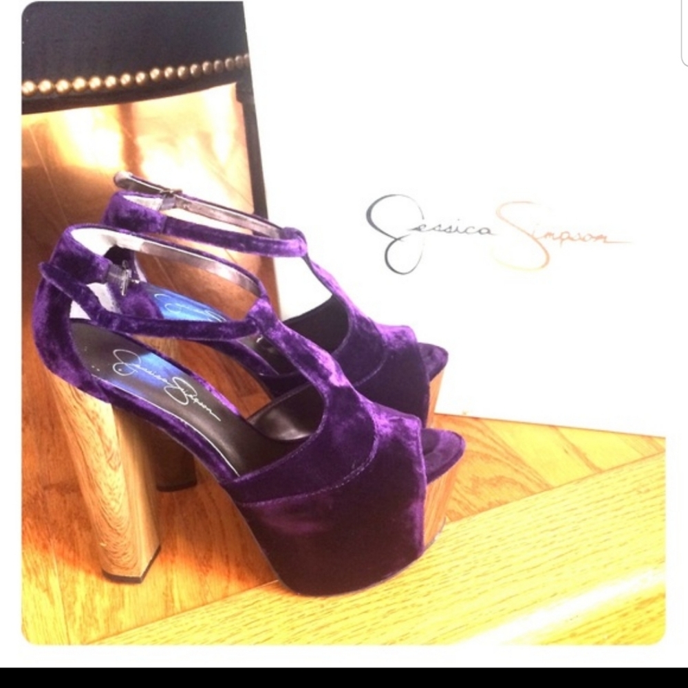 LOOKING FOR 7.5